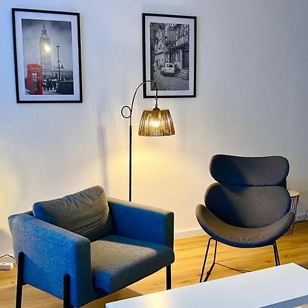 Apartment Schoene In Linden - 48qm, Moderne Kueche, Bad, Balkon, 4 Personen, Wifi *